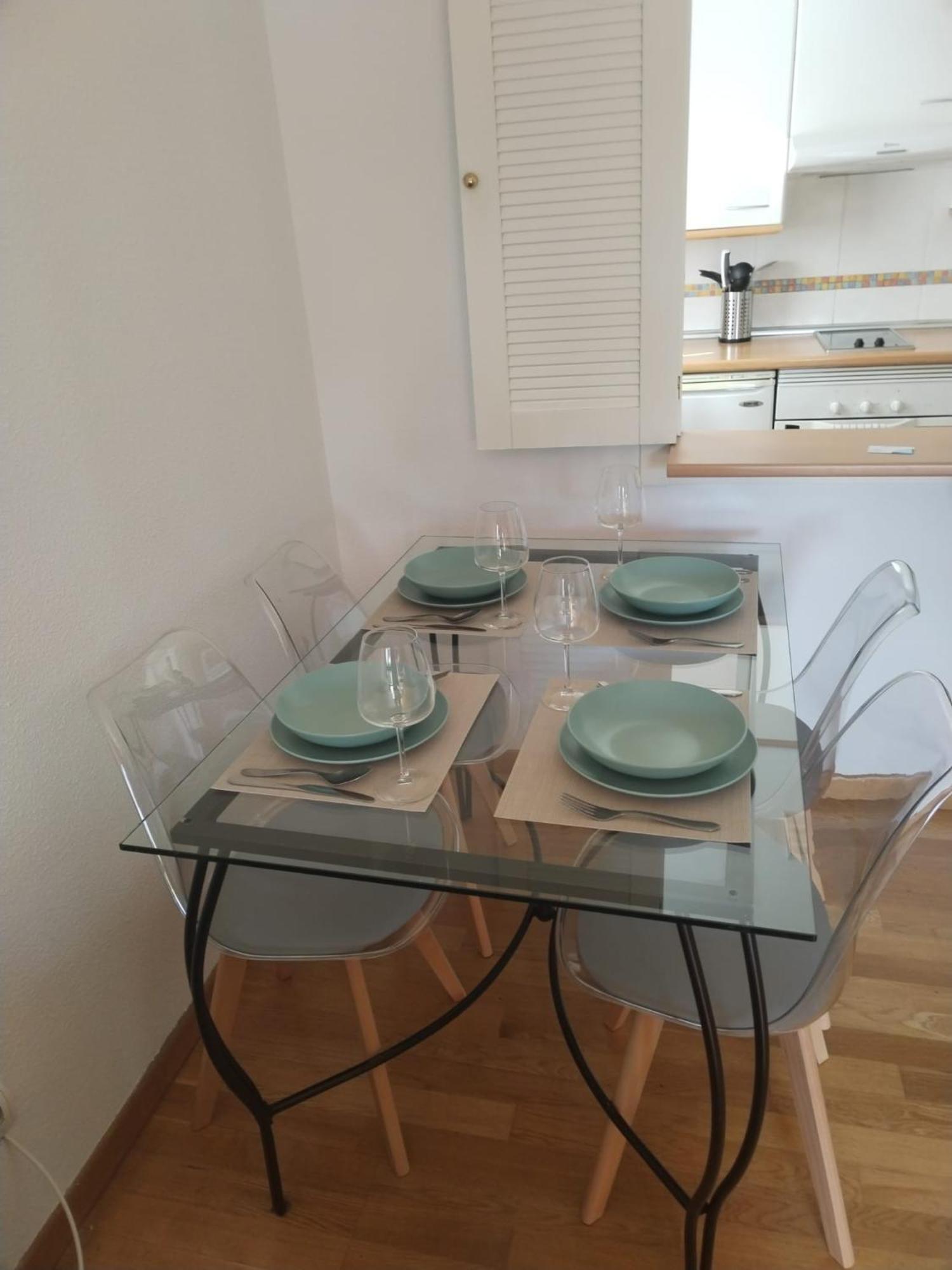 Apartament Aeropuerto Metropolitano Ar Madryt